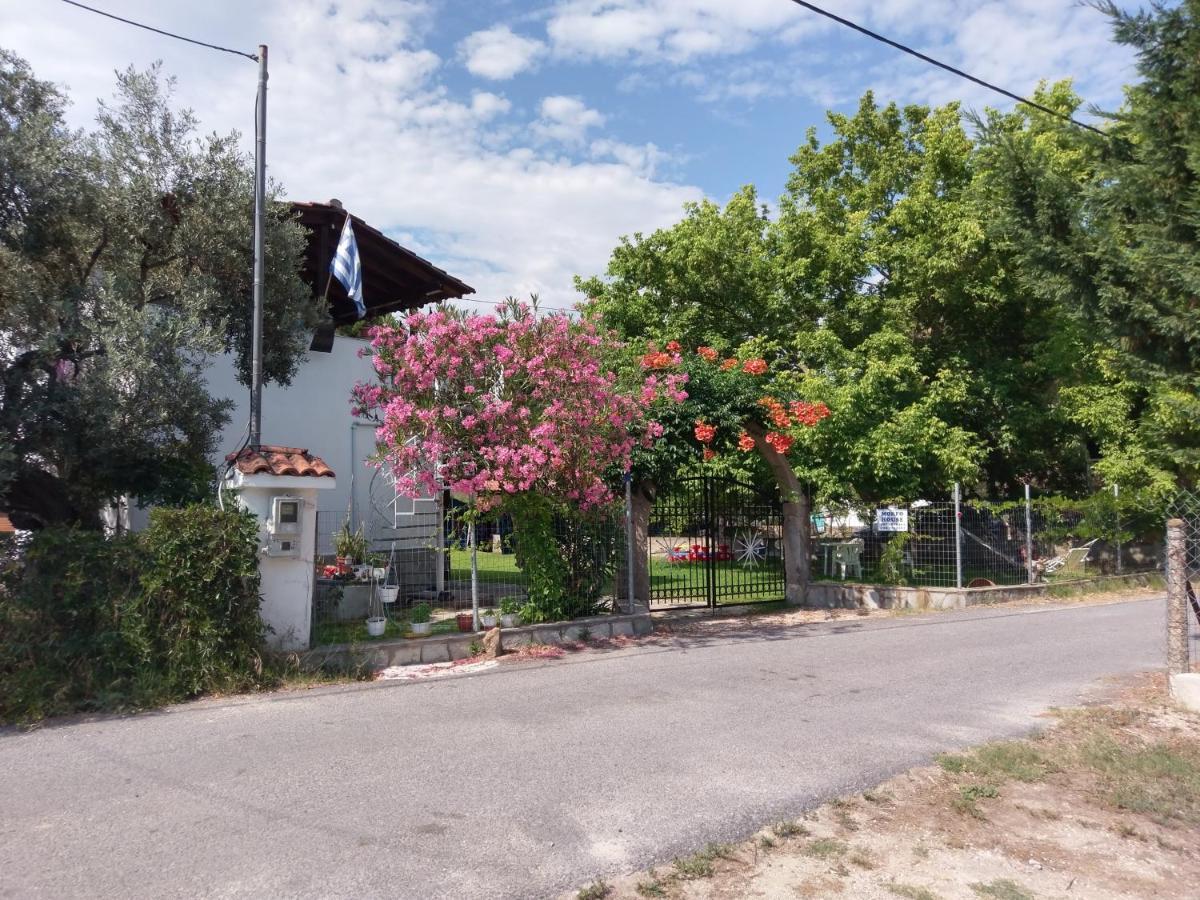 Invest In Rest Villa Vourvourou Bagian luar foto