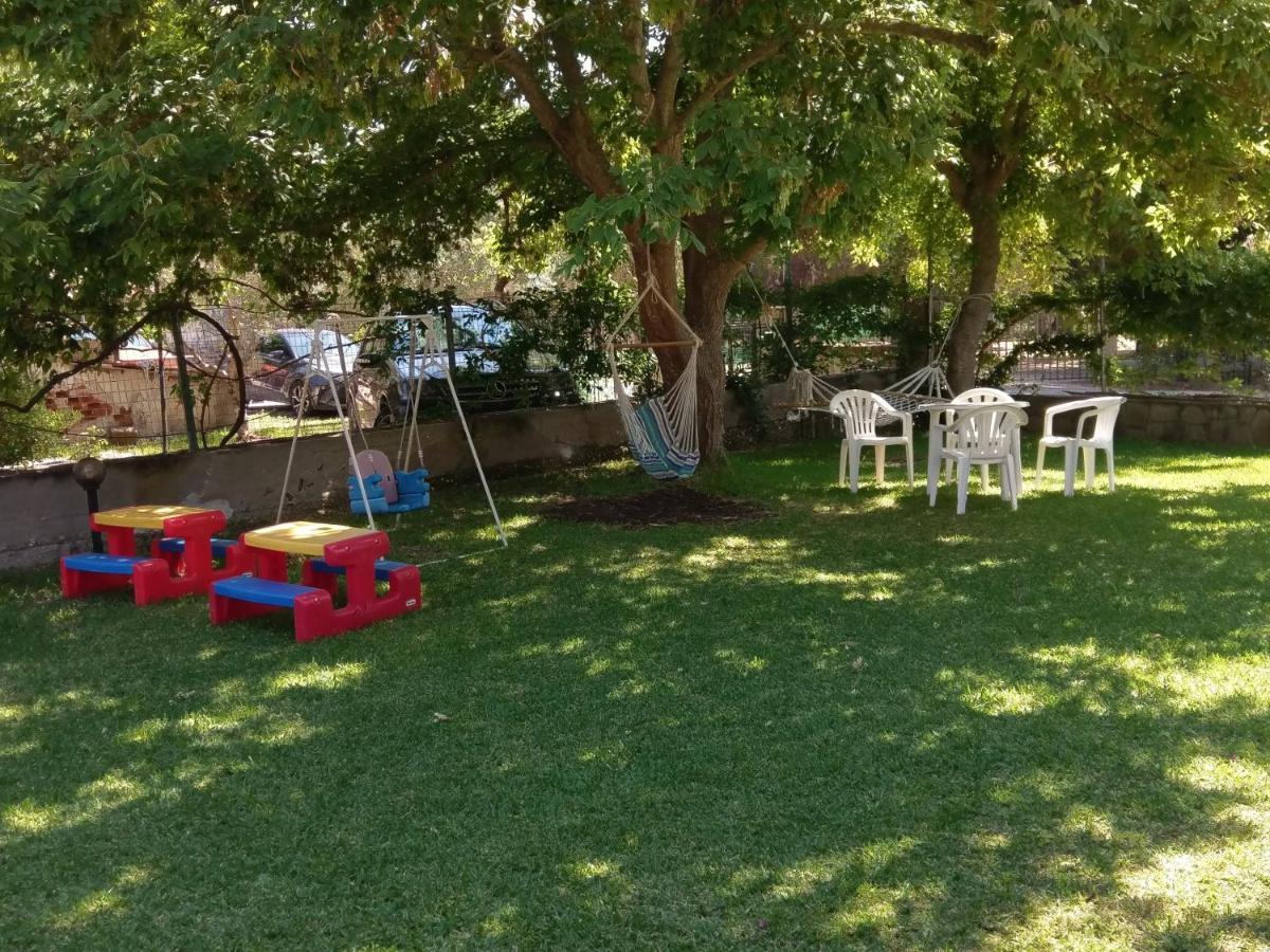 Invest In Rest Villa Vourvourou Bagian luar foto