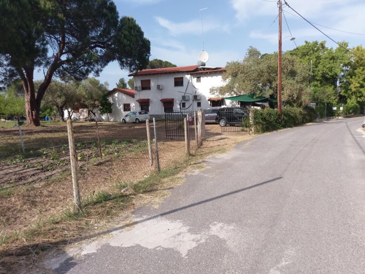 Invest In Rest Villa Vourvourou Bagian luar foto